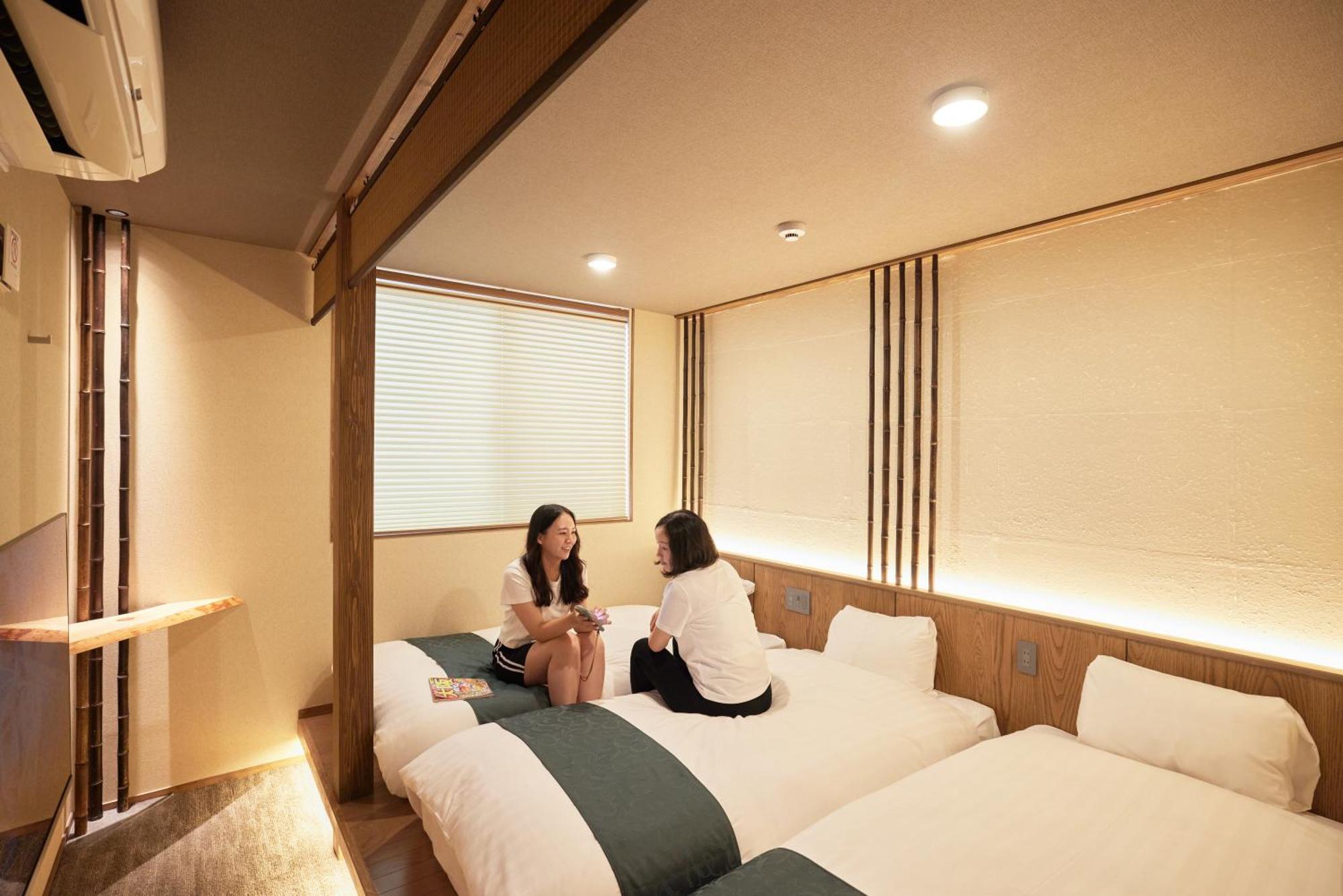 Holiday home 古今 新世界 竹 Near Tsutenkaku & 4mins To Namba Sta & Direct To Kix Osaka