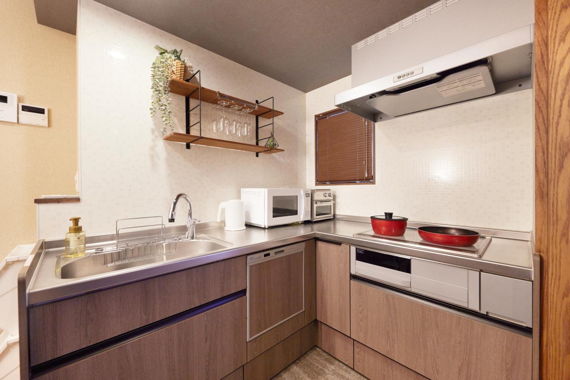 Holiday home 古今 新世界 竹 Near Tsutenkaku & 4mins To Namba Sta & Direct To Kix Osaka